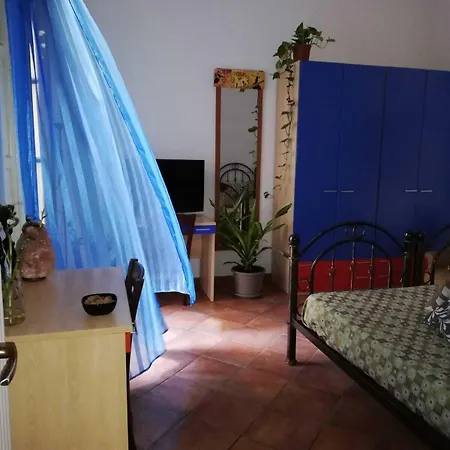 Guglielmo Room's לינה וארוחת בוקר קטאניה