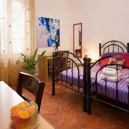 Frühstückspension Guglielmo Room's 4*